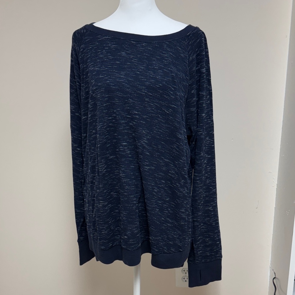 Threads 4 Thought Womn’s Navy Blue Long Sleeve Top